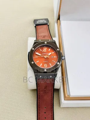 Photo - Hublot Leather Strap Watch