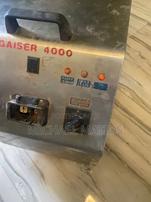 Photo - Vacuum Cleaner