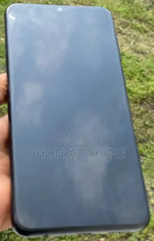 Photo - Samsung Galaxy A04 64 GB Black