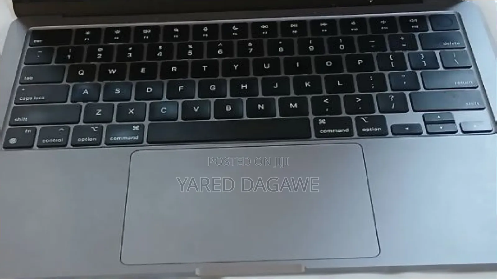 New Laptop Apple MacBook Air 2022 M2 8GB Apple M2 SSD 256GB