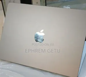 New Laptop Apple MacBook Air 2022 M2 8GB Apple M2 SSD 256GB