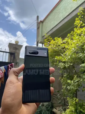 Photo - Google Pixel 7 128 GB Black