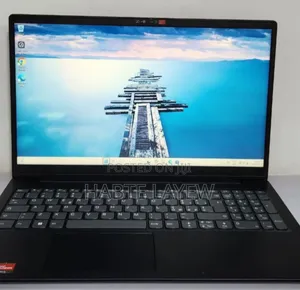 New Laptop Lenovo Ideapad V14 IGL 8GB AMD Ryzen 3 SSD 256GB