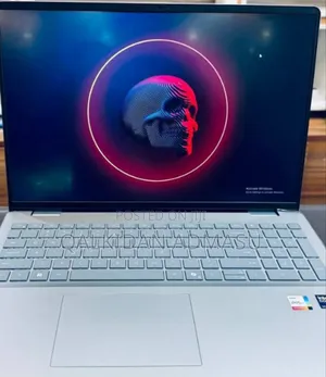 New Laptop Dell 16GB Intel Core Ultra 7 SSD 1T