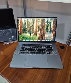 New Laptop Apple MacBook Pro 2019 16GB Intel Core I9 SSD 1T