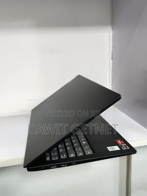 New Laptop Lenovo Ideapad 3 8GB AMD Ryzen 3 SSD 256GB