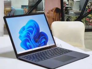 New Laptop Microsoft Surface 16GB Intel Core I7 SSD 512GB