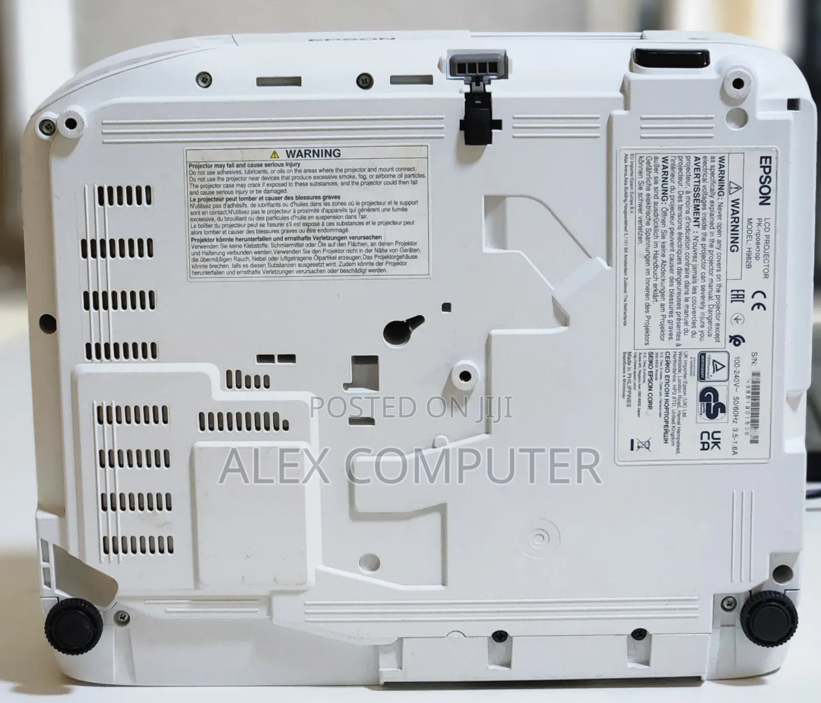 Brand New Epson Projector With Bag Model Name: