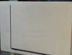 New Laptop Apple MacBook Air 2025 M4 13-Inch 16GB Apple M4 SSD 256GB