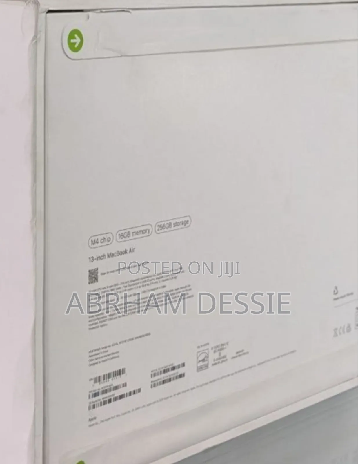 New Laptop Apple MacBook Air 2025 M4 13-Inch 16GB Apple M4 SSD 256GB