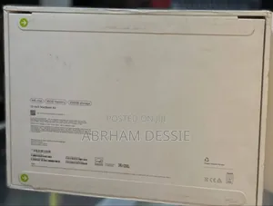 New Laptop Apple MacBook Air 2025 M4 13-Inch 16GB Apple M4 SSD 256GB