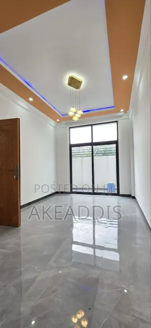 Furnished 8bdrm Townhouse/Terrace in አያት, Bole for sale