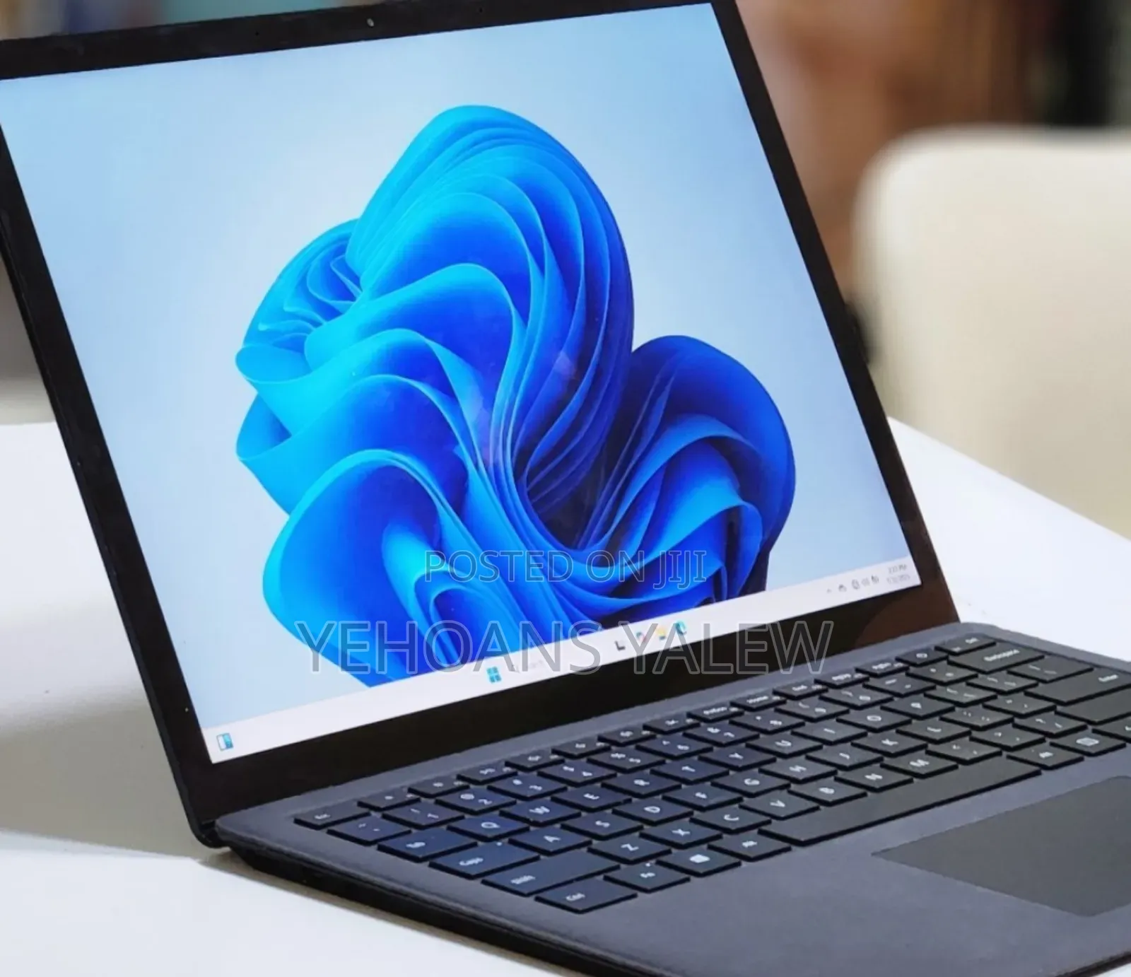 New Laptop Microsoft Surface 16GB Intel Core I7 SSD 512GB
