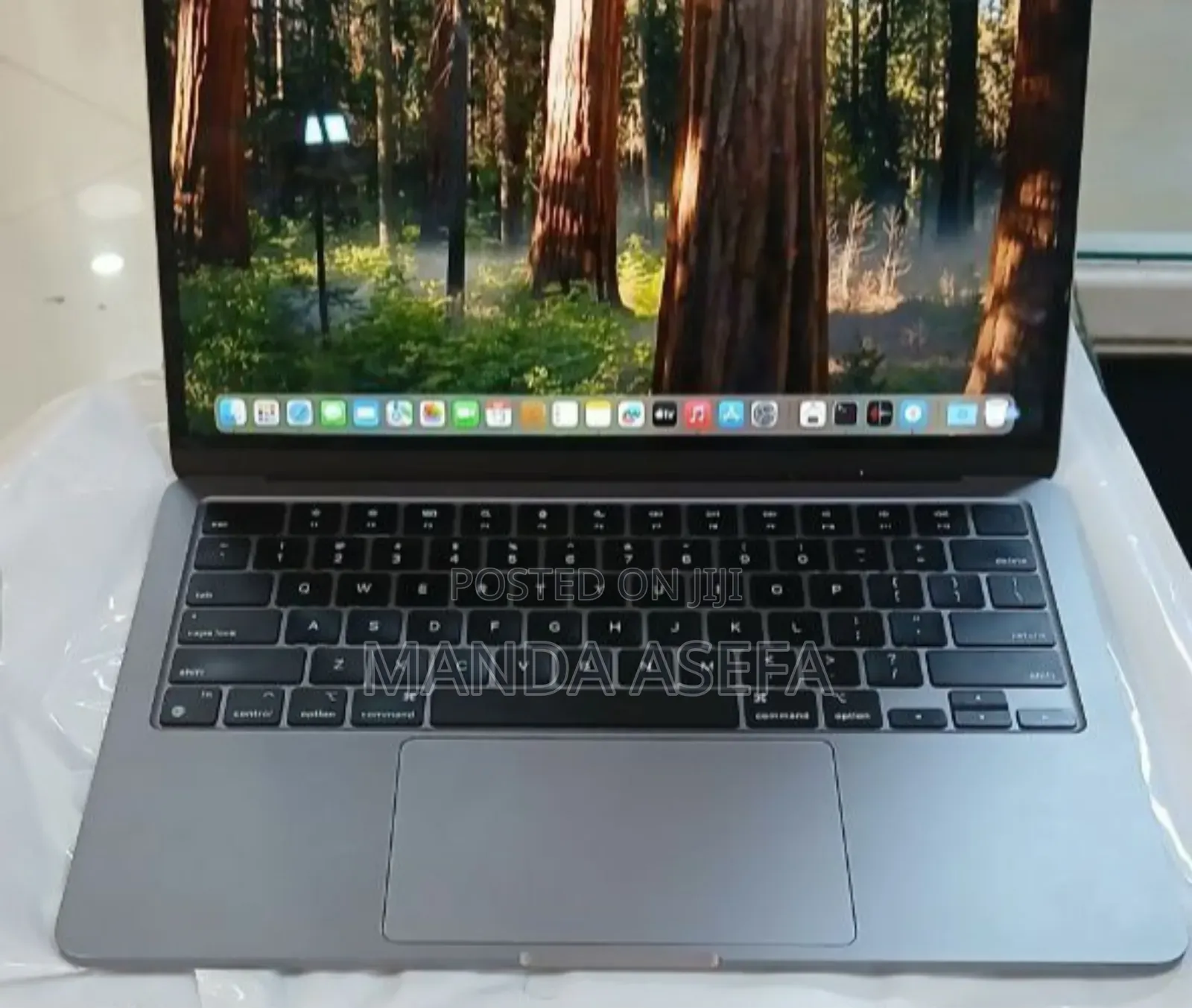 New Laptop Apple MacBook Air 8GB Apple M2 SSD 256GB
