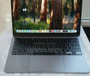New Laptop Apple MacBook Air 8GB Apple M2 SSD 256GB