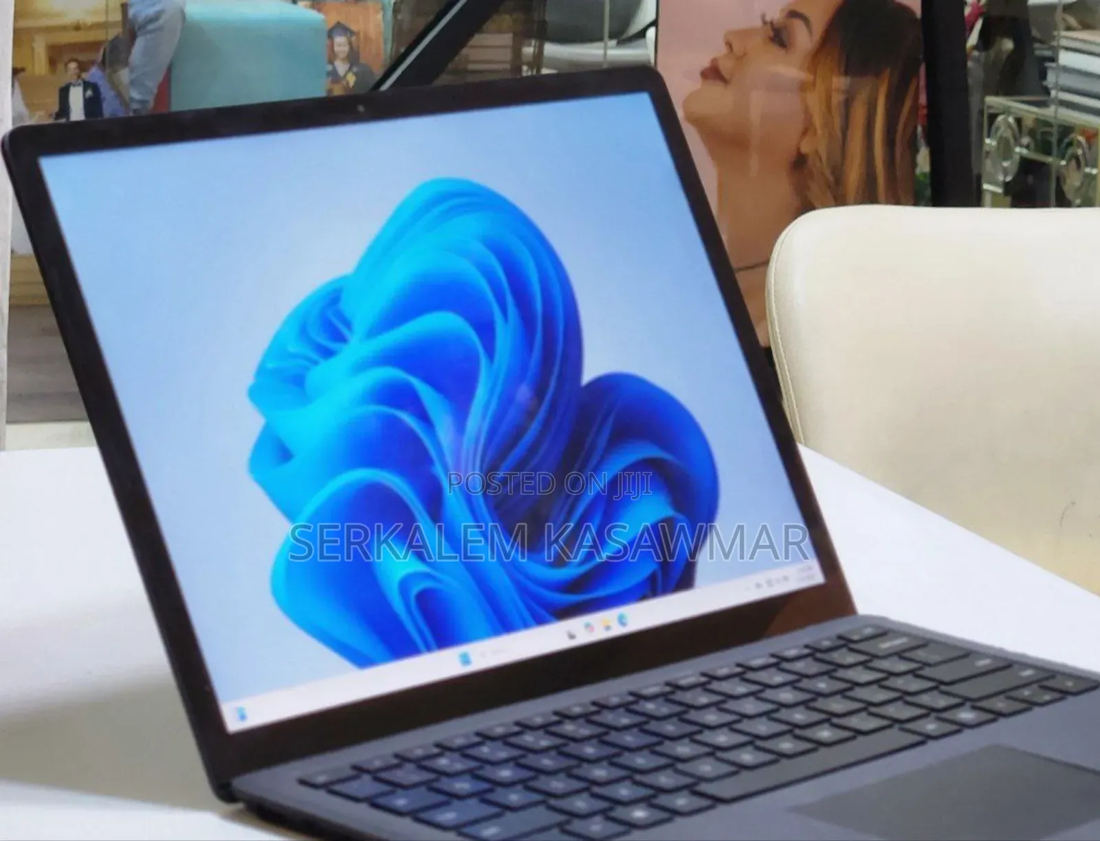 New Laptop Microsoft Surface 16GB Intel Core I7 SSD 512GB