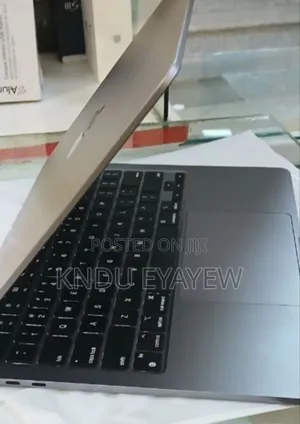 New Laptop Apple MacBook 8GB Apple M2 SSD 256GB