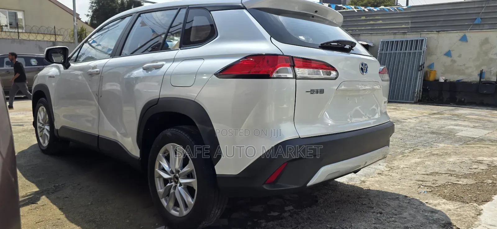 New Toyota Corolla Cross Hybrid 2023 White