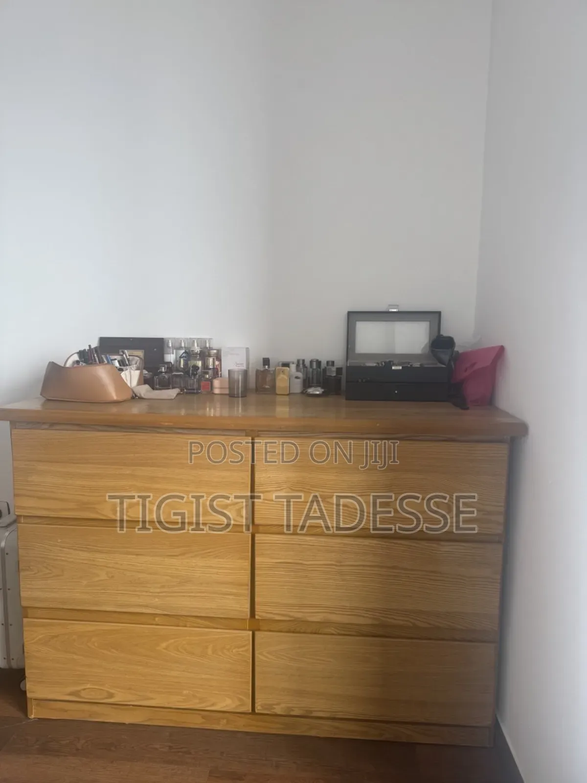 Cheast Drawer 100cm×150cm Oak Material