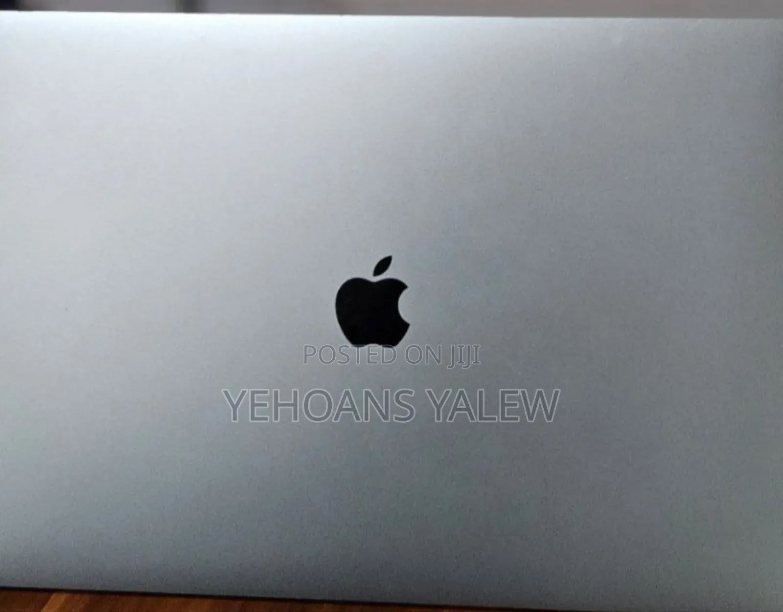New Laptop Apple MacBook Pro 2019 16GB Intel Core I9 SSD 1T