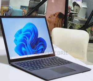 New Laptop Microsoft Surface Laptop 16GB Intel Core I7 SSD 512GB