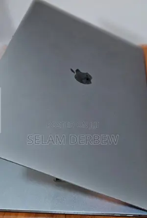 New Laptop Apple MacBook Pro 2019 16GB Intel Core I9 SSD 1T
