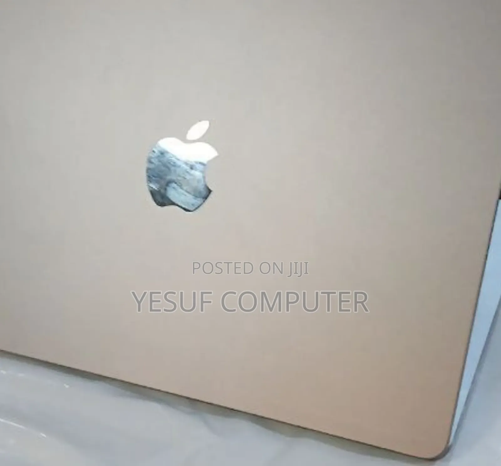 New Laptop Apple MacBook Air 2022 M2 8GB Apple M2 Ultra SSD 256GB