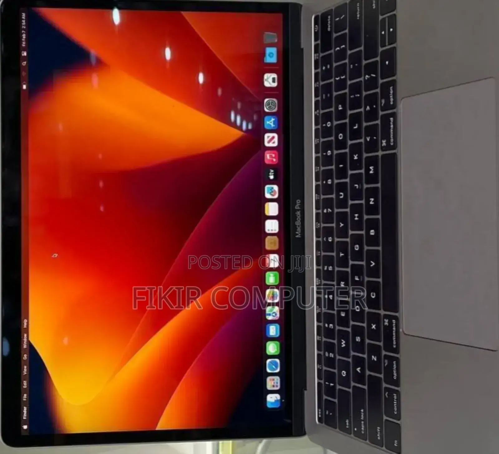 New Laptop Apple MacBook Pro M1 16GB Intel Core I7 SSD 512GB