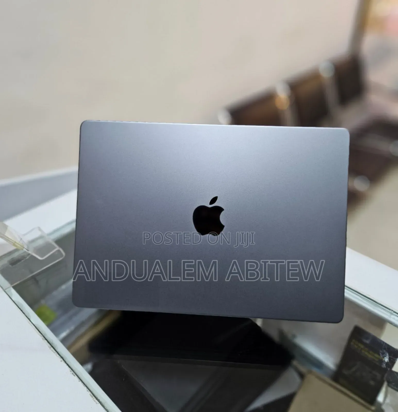 New Laptop Apple MacBook Pro 2021 M1 16GB Apple M1 Pro SSD 512GB