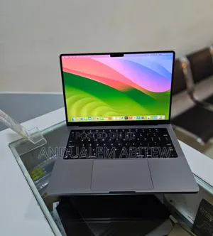 New Laptop Apple MacBook Pro 2021 M1 16GB Apple M1 Pro SSD 512GB