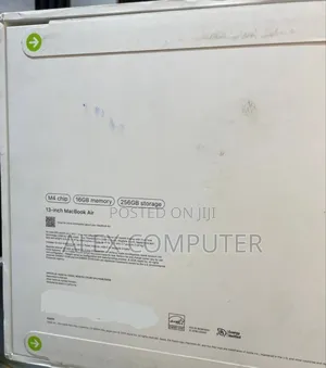 New Laptop Apple MacBook Air 2025 M4 13-Inch 16GB Apple M4 SSD 256GB