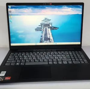 New Laptop Lenovo V15 8GB AMD Ryzen 3 SSD 256GB