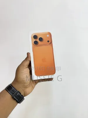 Photo - New Apple iPhone 17 Pro 256 GB Orange