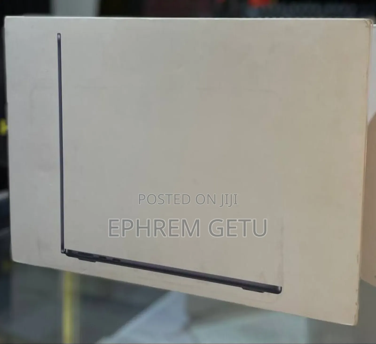 New Laptop Apple MacBook Air 2025 M4 13-Inch 16GB Apple M4 SSD 256GB