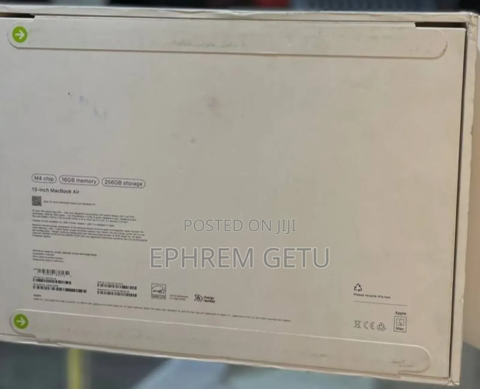 New Laptop Apple MacBook Air 2025 M4 13-Inch 16GB Apple M4 SSD 256GB