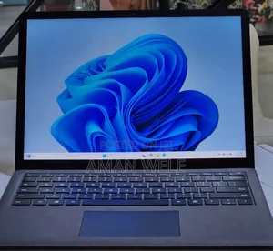 New Laptop Microsoft Surface 16GB Intel Core I7 SSD 512GB