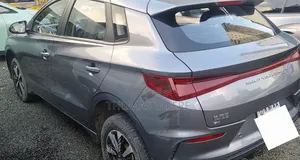 BYD E2 43 kWh 94 hp FWD 2024 Gray