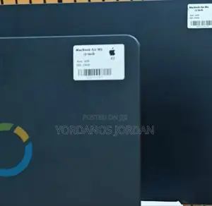 New Laptop Apple MacBook Air 2024 M3 13-Inch 16GB Apple M3 SSD 256GB