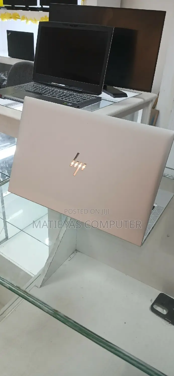 New Laptop HP EliteBook 830 G8 16GB Intel Core I7 SSD 1T