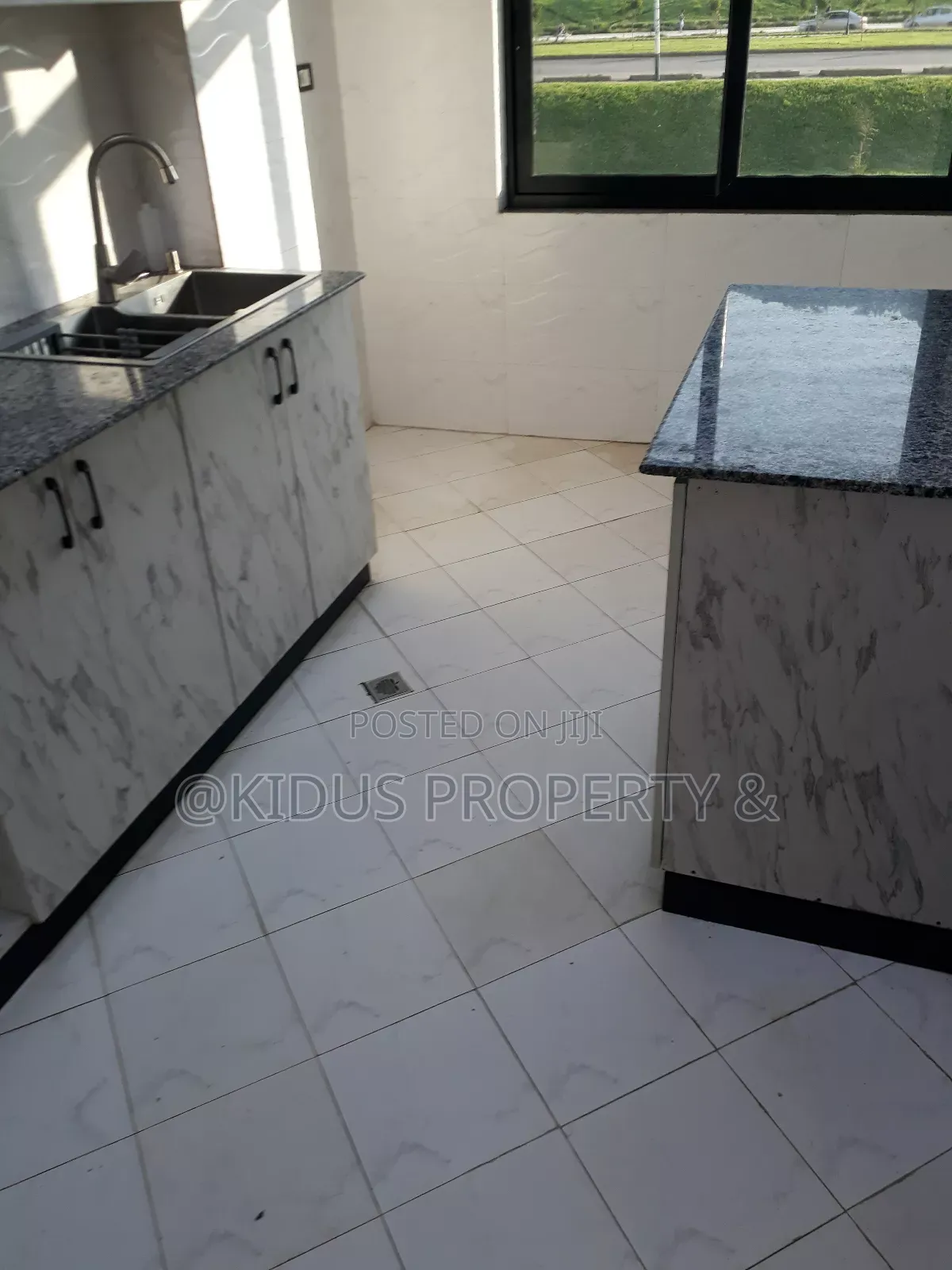 3bdrm Apartment in Lebu, Nifas Silk-Lafto for rent