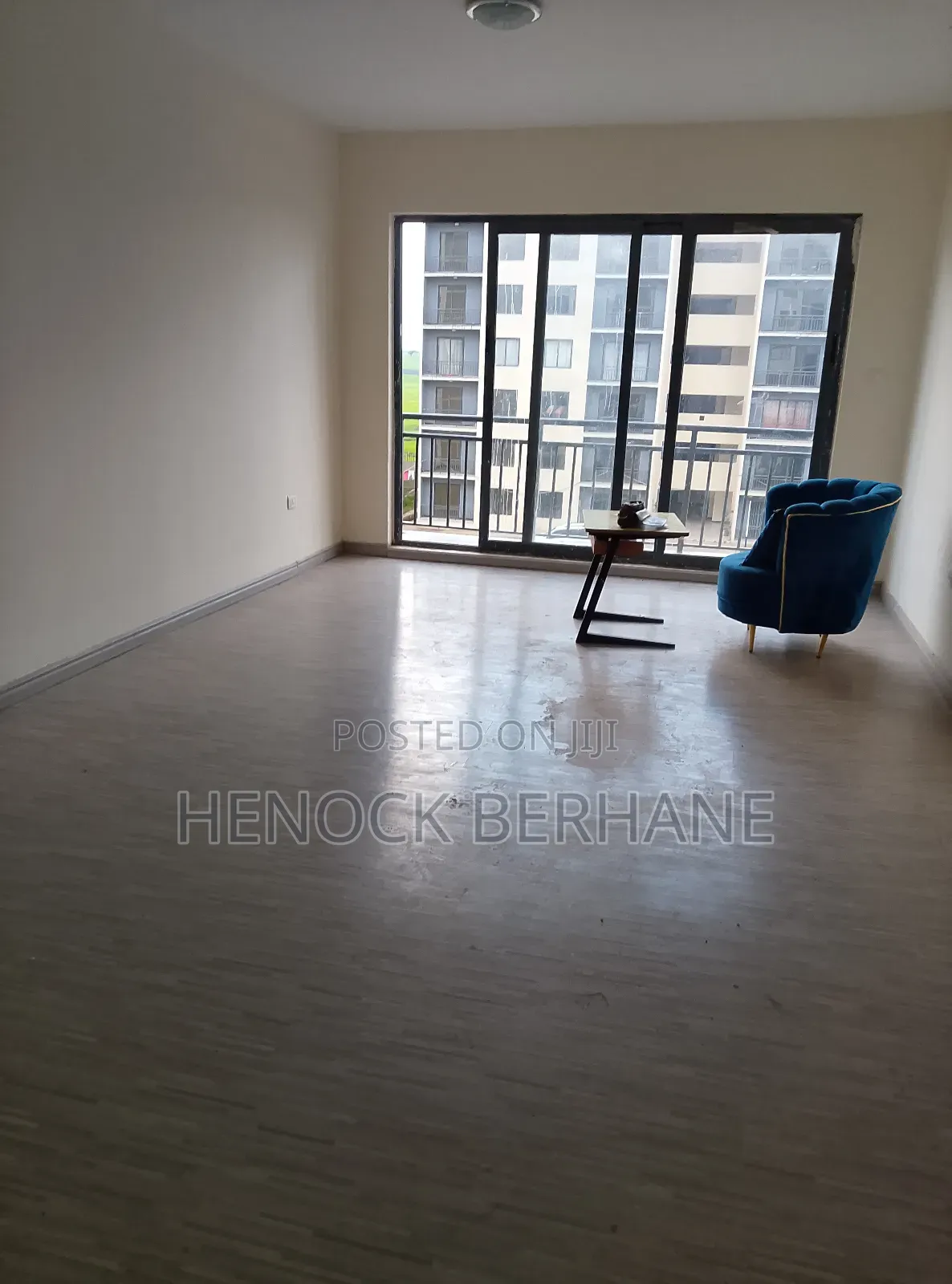 3bdrm Apartment in Defence Apartment, Akaky Kaliti for rent
