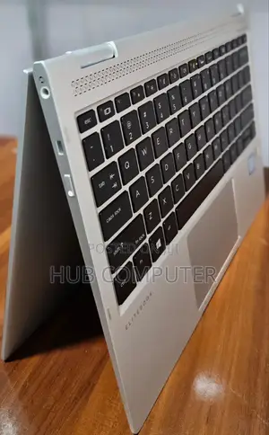 New Laptop HP Spectre X360 8GB Intel Core I7 SSD 512GB