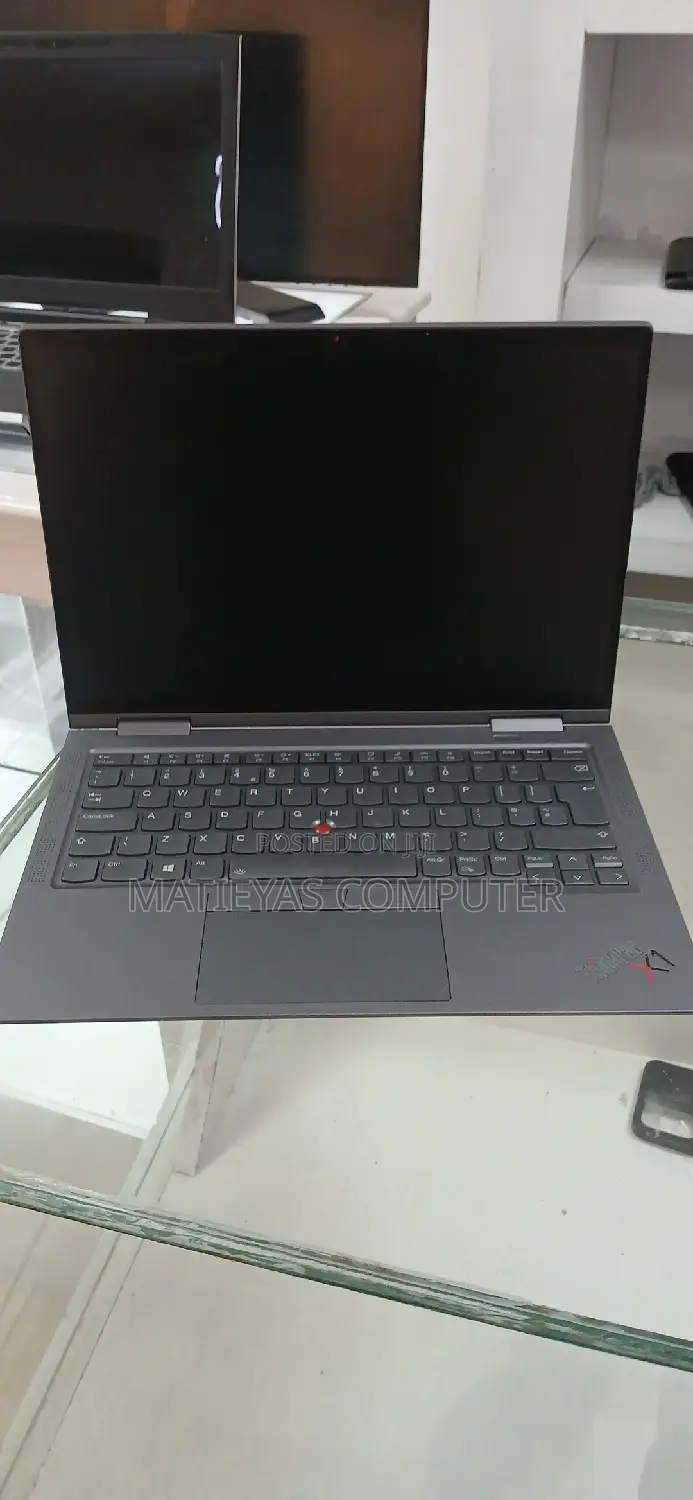 New Laptop Lenovo Thinkpad X1 Yoga 32GB Intel Core I7 SSD 512GB