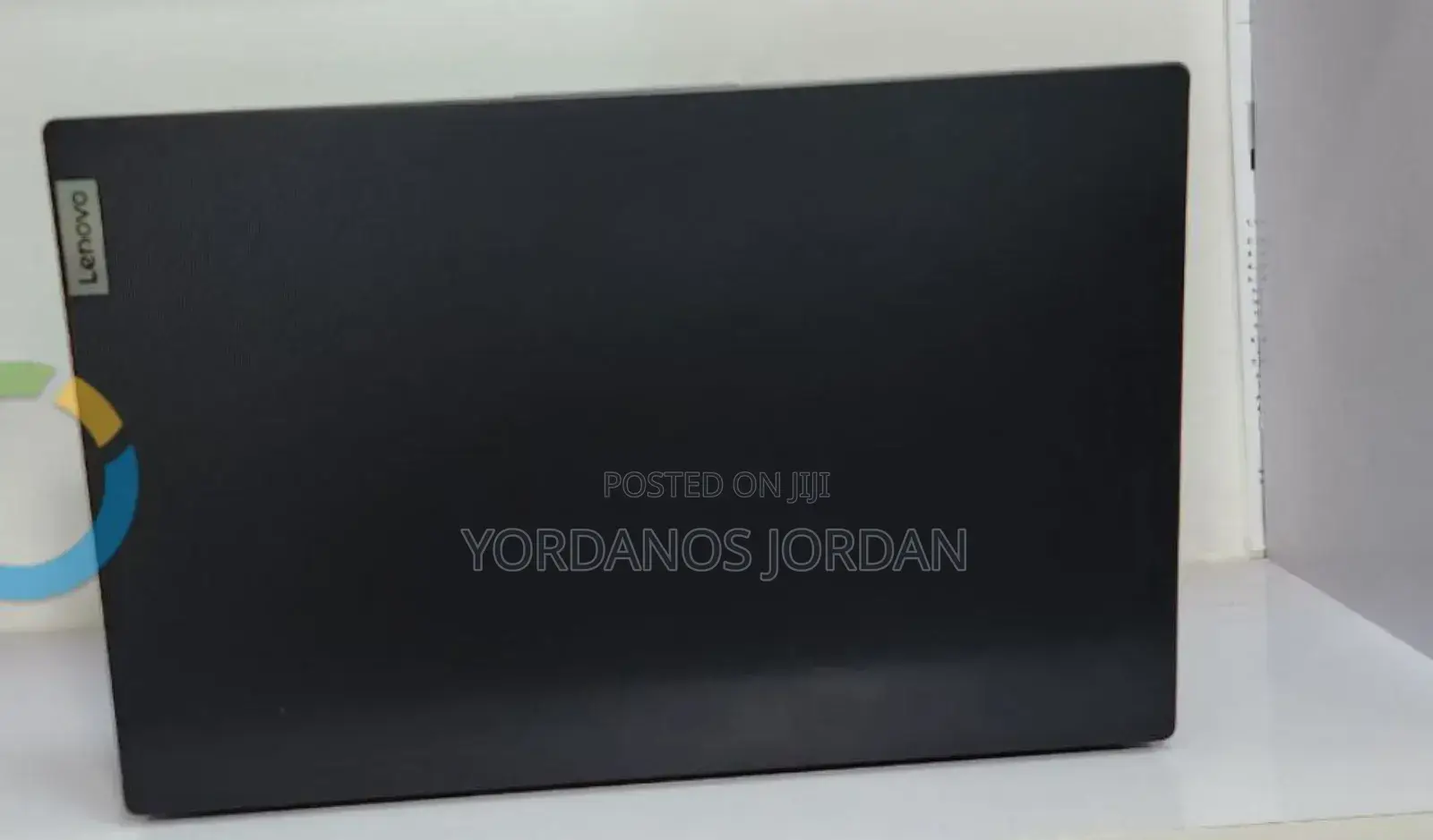 New Laptop Lenovo V15 8GB AMD Ryzen 3 SSD 256GB