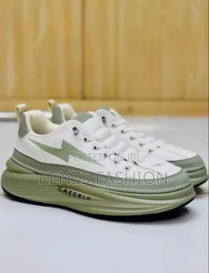 Photo - Gaegrlo Sneakers