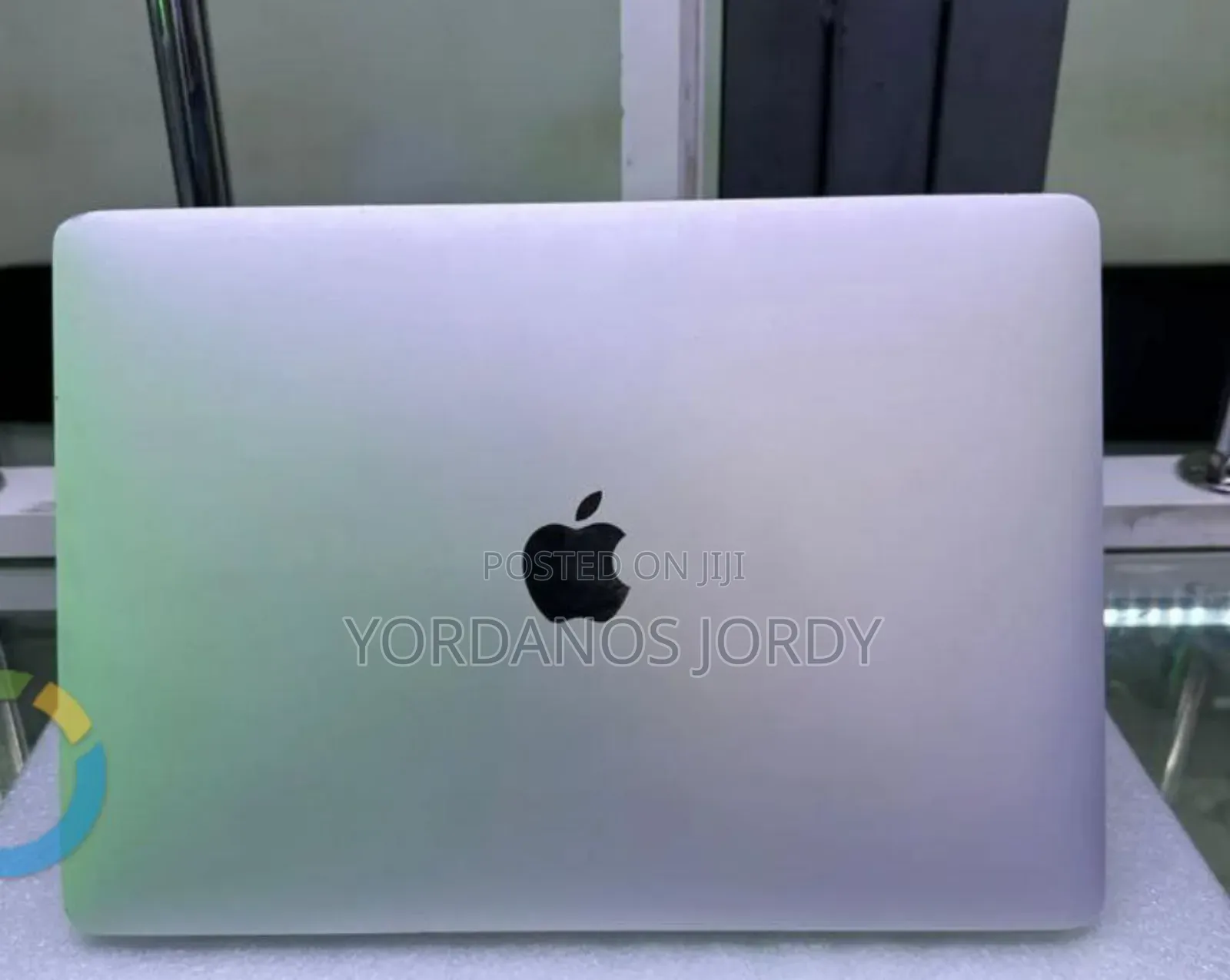 New Laptop Apple MacBook Pro 2017 16GB Intel Core I7 SSD 1T