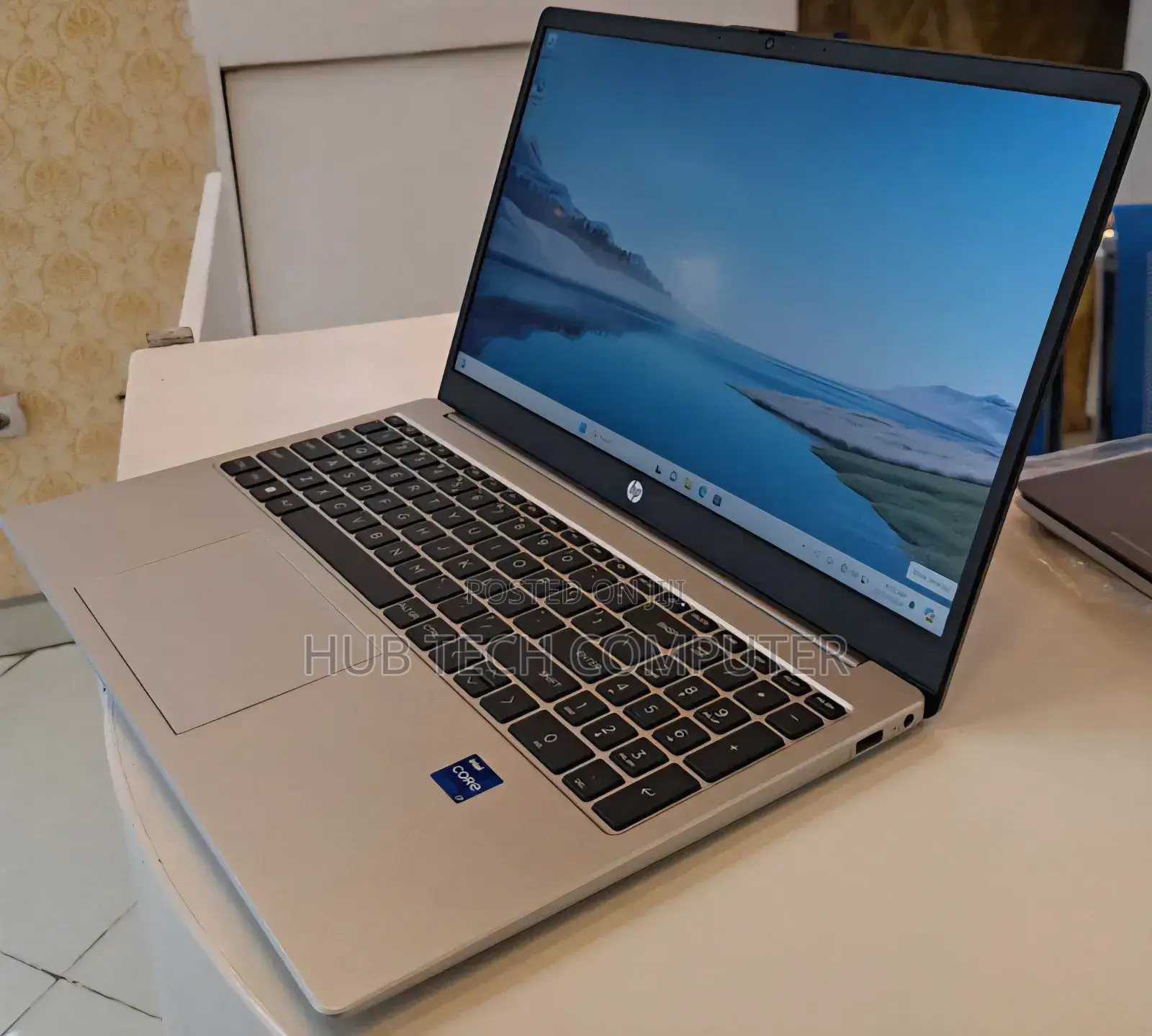 New Laptop HP Stream Notebook 16GB Intel Core I7 SSD 1T