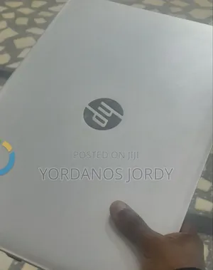 Photo - New Laptop HP EliteBook 840 G3 8GB Intel Core i5 SSD 512GB