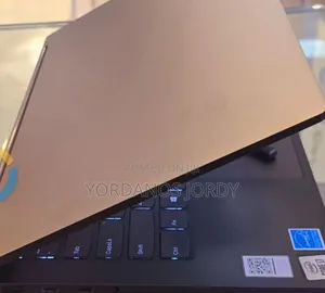 New Laptop Lenovo Yoga 7i 16GB Intel Core I7 SSD 1T