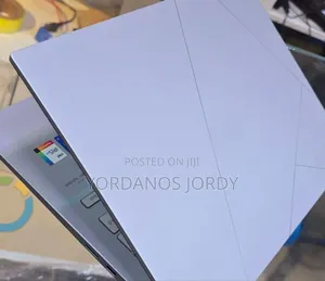 New Laptop Asus Zenbook 14 UX434 16GB Intel Core I7 SSD 512GB